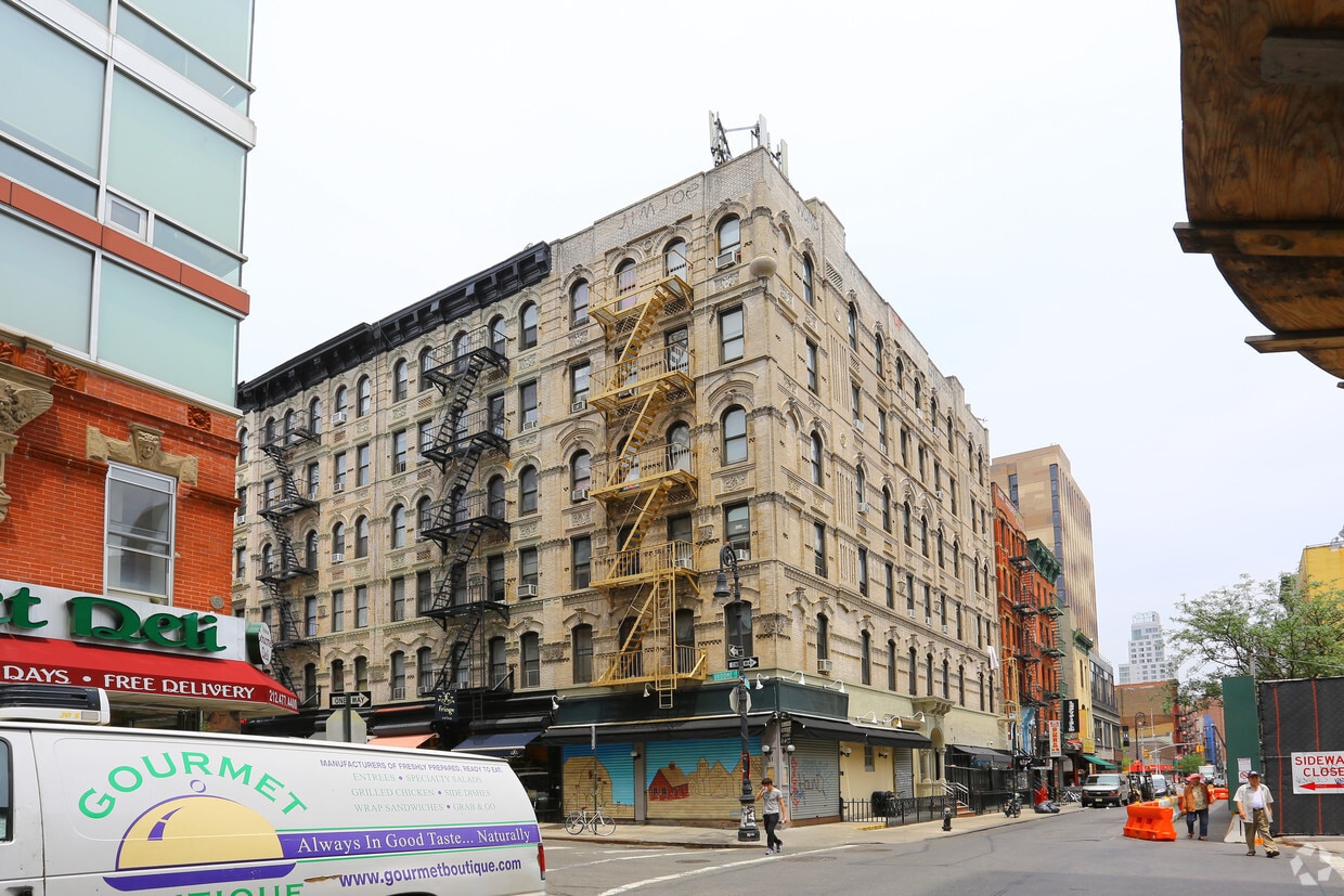 152 Ludlow St New York NY | Zillow