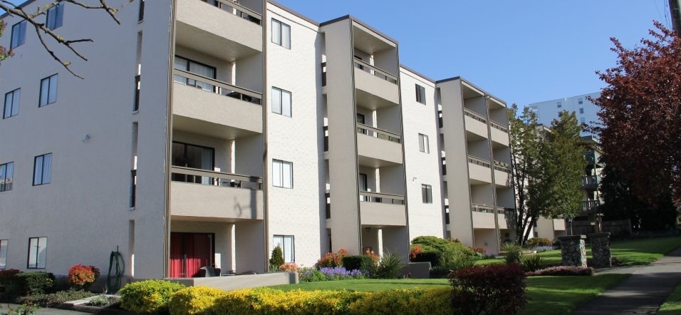 Primary Photo - Croft House Apartments