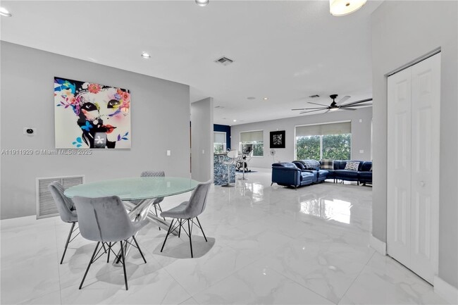 Foto del edificio - 15841 SW 61st St