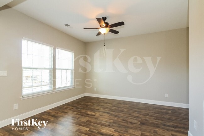 Foto del edificio - 2116 Galloway Lane Southwest