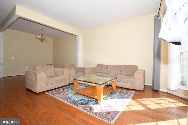 Foto del edificio - 13955 Lullaby Rd