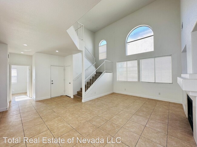 Building Photo - 3 br, 2 bath House - 2528 Silver Shadow Dr