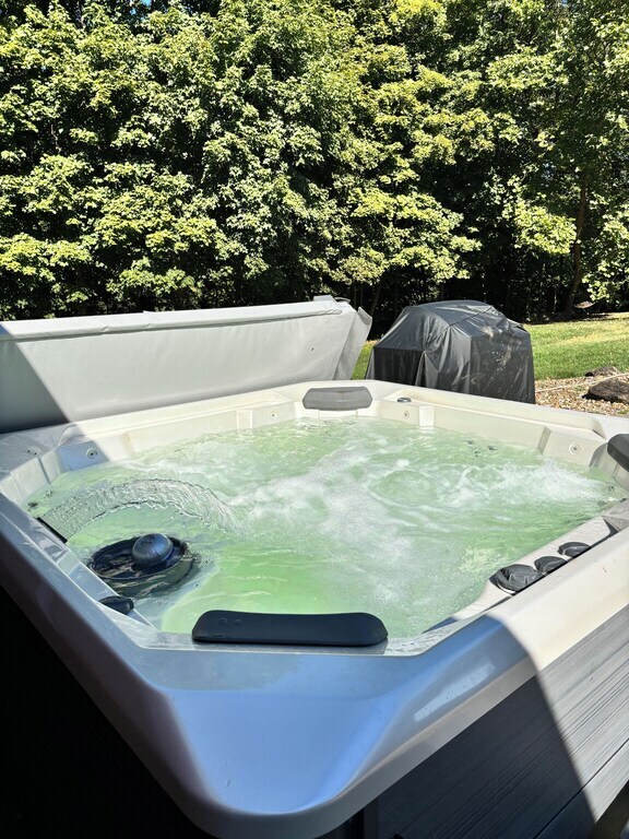 Foto del edificio - 1444 Blue Jay Rd