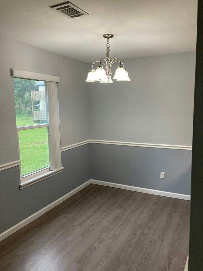 Foto del edificio - 3001 Oak Hammock Ln