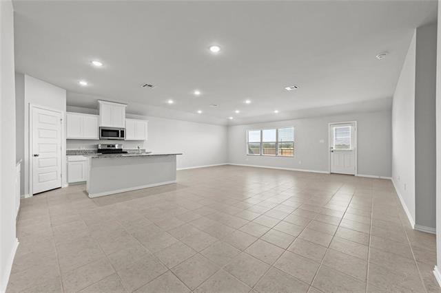 Building Photo - 1504 Foxglove Dr