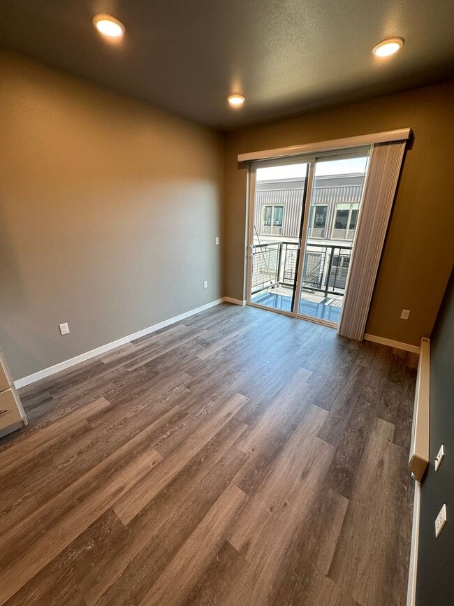 Interior Photo - 5th Street Lofts