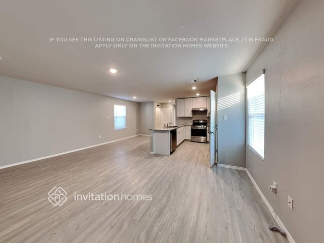 Building Photo - 8126 Serro Medina