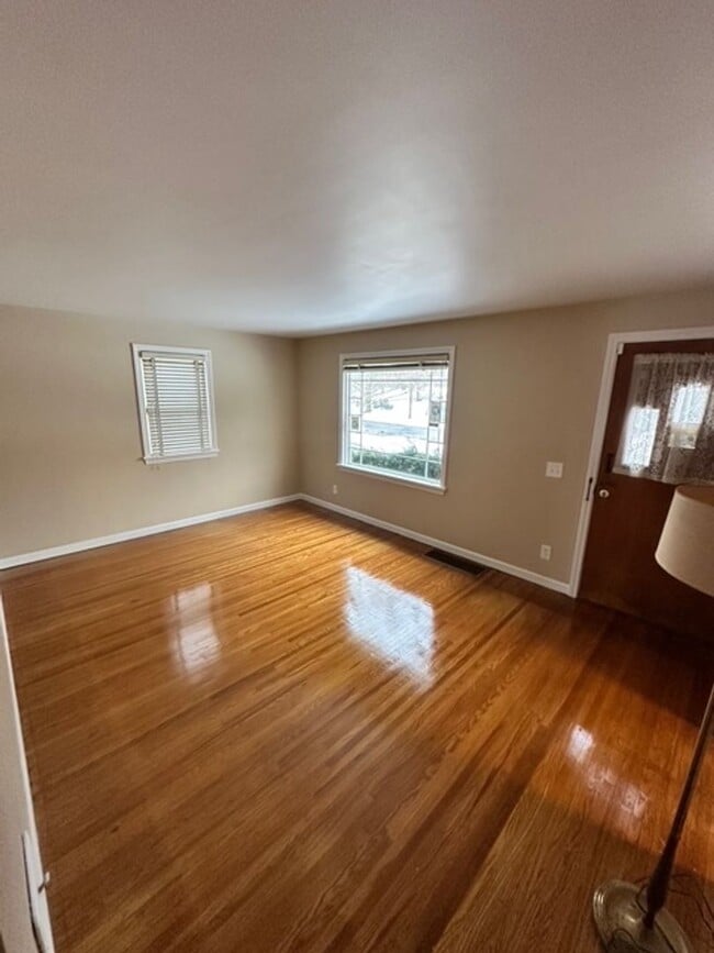 Building Photo - Charming 3-Bedroom Home in Greece CSD with Spacious Backyard