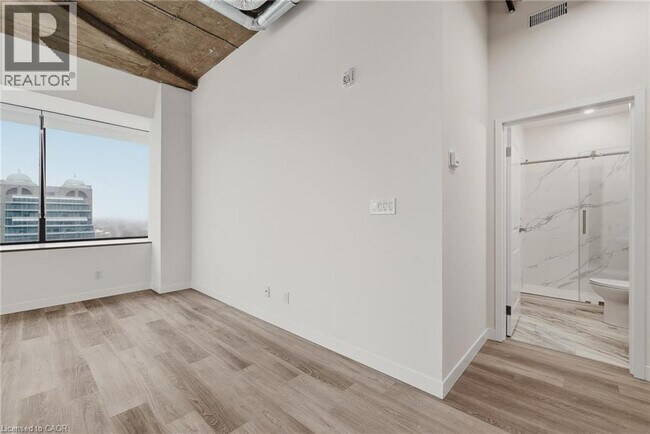 Building Photo - 30 Duke St W