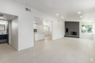 Building Photo - 2110 N Highland Ave
