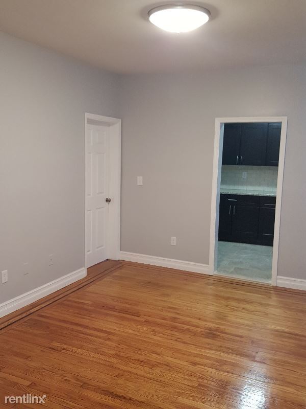 Foto del edificio - 3 br, 1 bath Apartment - 59 Boulevard East