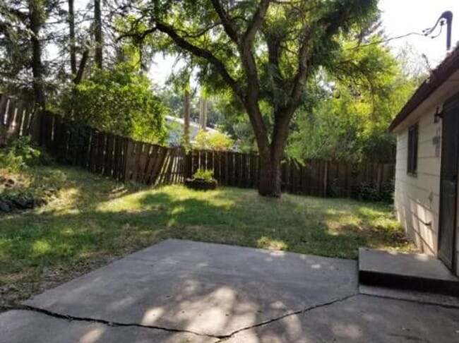 Building Photo - 1255 NW Davis Way