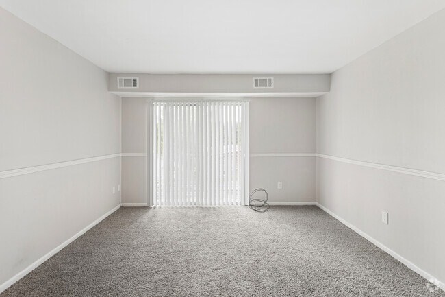 2BR, 1.5BA - 850SF - Living Room - Cedar Ridge Apartments