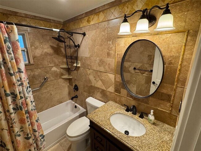 Foto del edificio - 837 Parkstone Dr