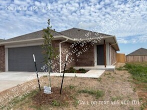 Building Photo - 2941 NW 195th St