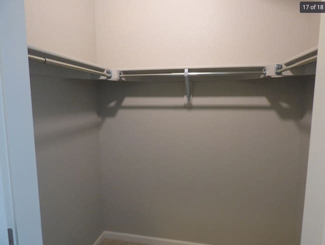 Building Photo - Clean and quaint condo in Longmont - avail...