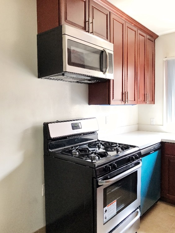 Foto del edificio - 8736 Holloway Dr