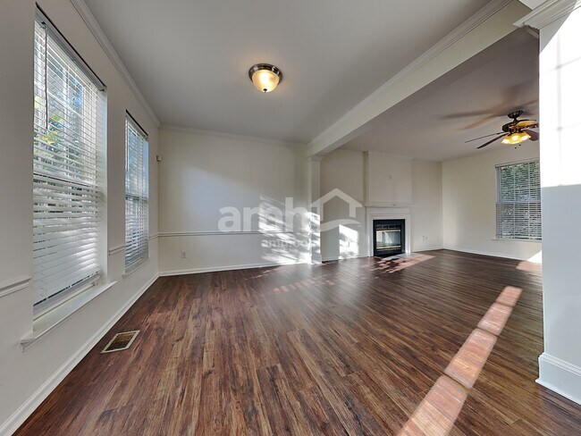 Building Photo - 3904 Gisbourne Drive