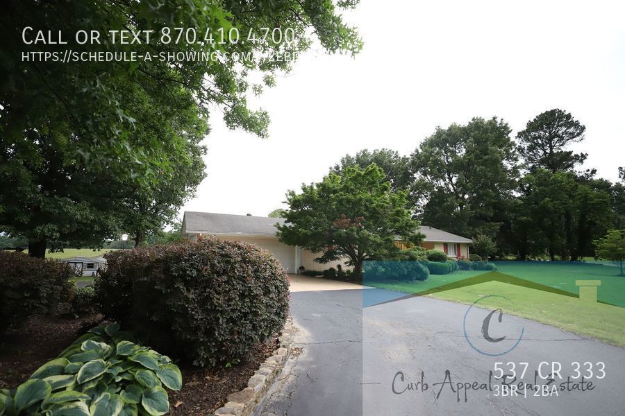 Foto principal - Westside Schools - 3 bed/ 2 bath 2,300 sq....