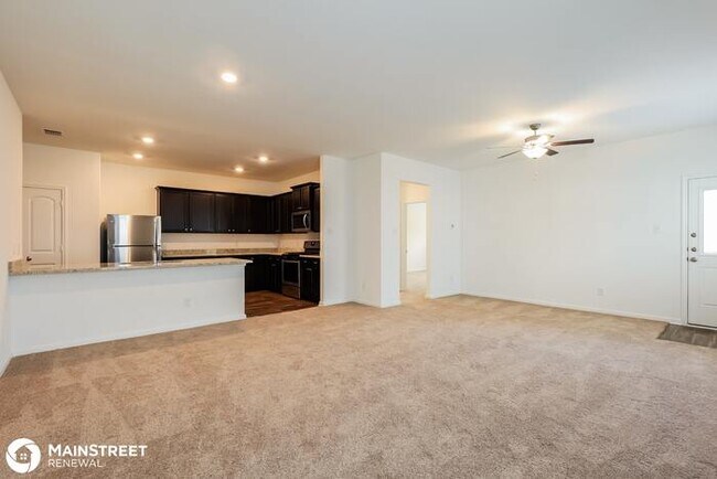 Building Photo - 818 Shady Brook, New Braunfels, TX 78132
