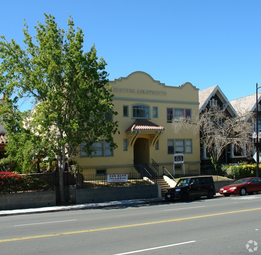 Primary Photo - Higuera Apartments