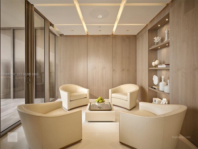 Foto del edificio - 9701 Collins Ave