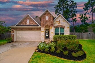 Building Photo - 323 Fanpalm Ct