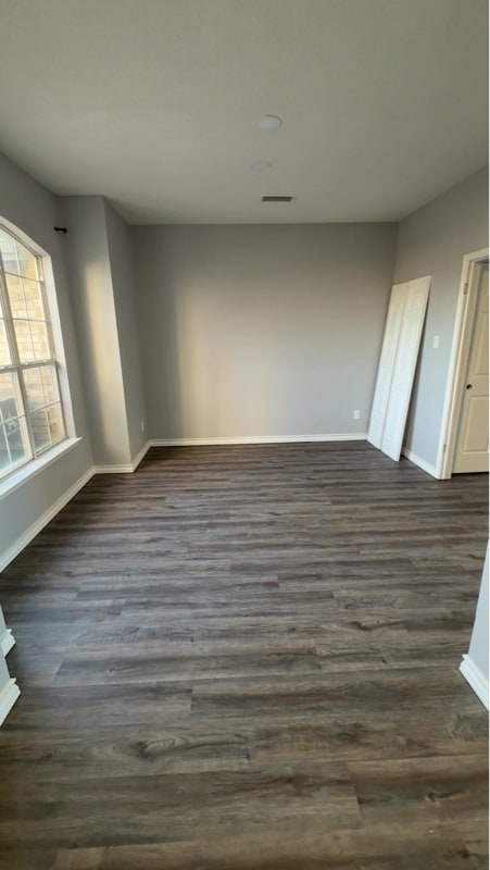 Building Photo - 5204 Alta Vista Ln