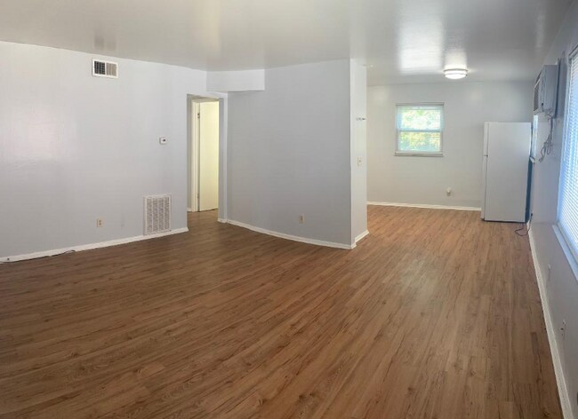 Building Photo - 3646 Northdale Pl