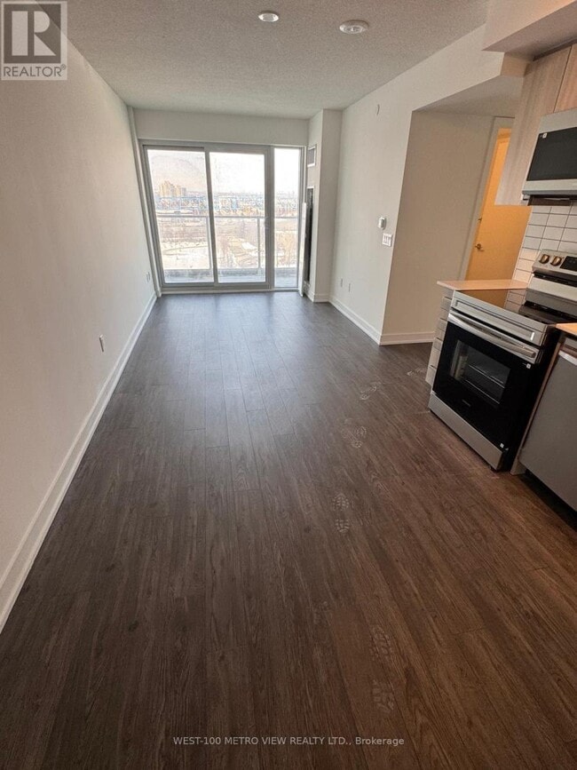 Building Photo - 1010 Sandy Beach Rd