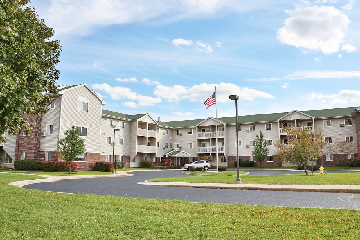 Covington Woods Apartments - Lansing, MI | Apartments.com