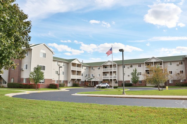 Covington Woods 55+ Living - Apartments in Lansing, MI | Apartments.com