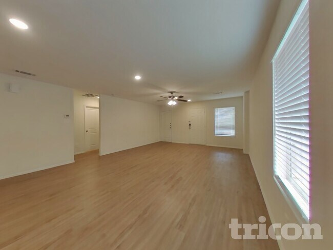 Foto del edificio - 17122 Quaking Aspen Ln