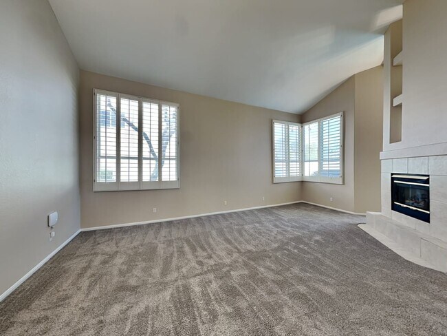 Building Photo - 228 Windsong Dr