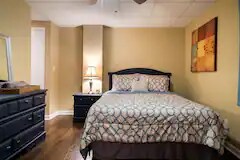 Foto del edificio - 576 Wimbledon Rd NE