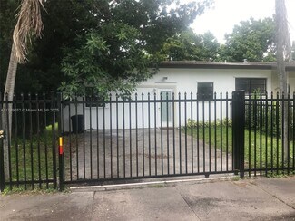 Building Photo - 4295 SW 9th Terrace