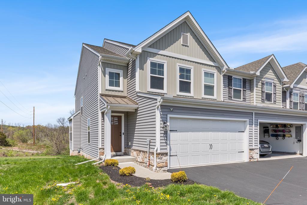 Foto principal - 314 Hayward Ct