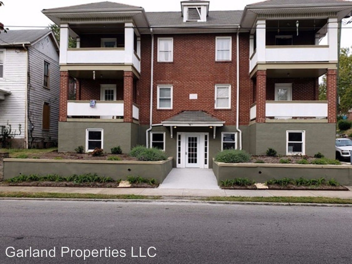 Primary Photo - 301 Gilmer Ave NW