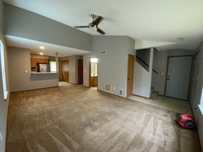 Building Photo - 3566-3568-3568 Prescott Dr