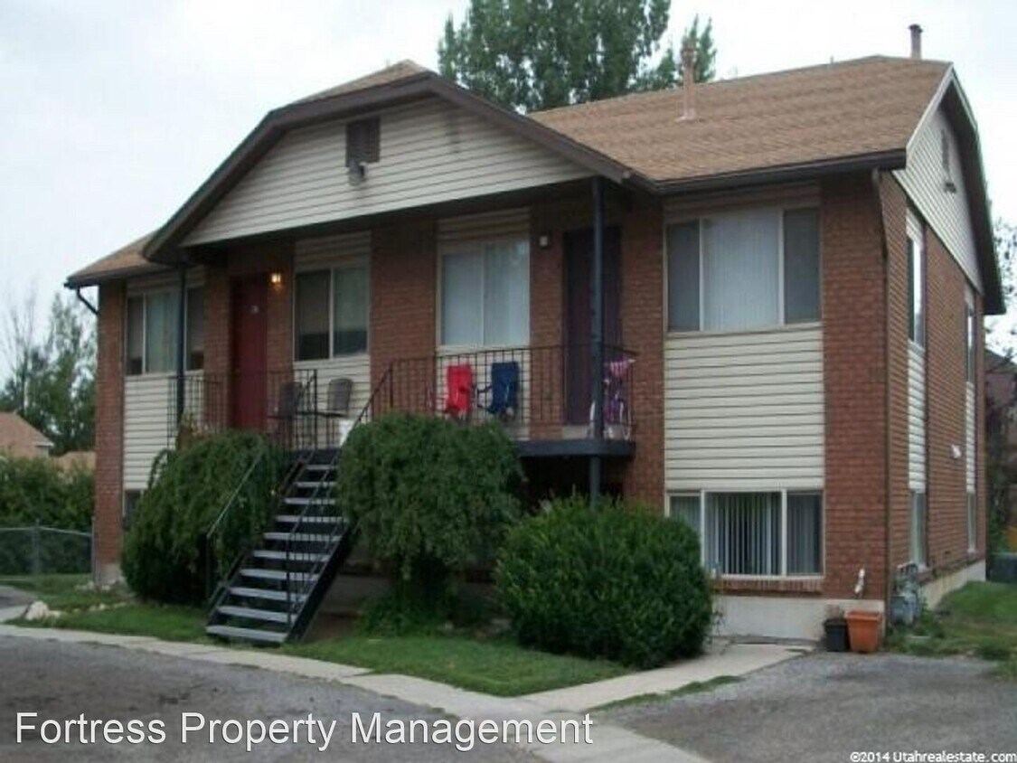 Primary Photo - 469 800 N St