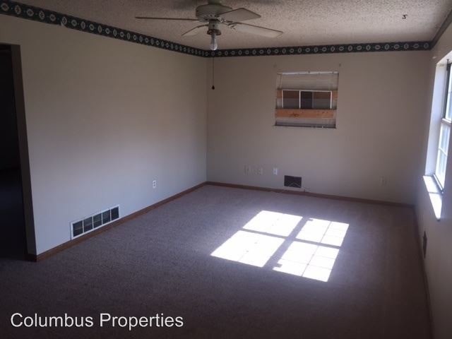 1326 Elmore Ave Columbus Oh 43224 House For Rent In Building Photo 1326 Elmore Ave