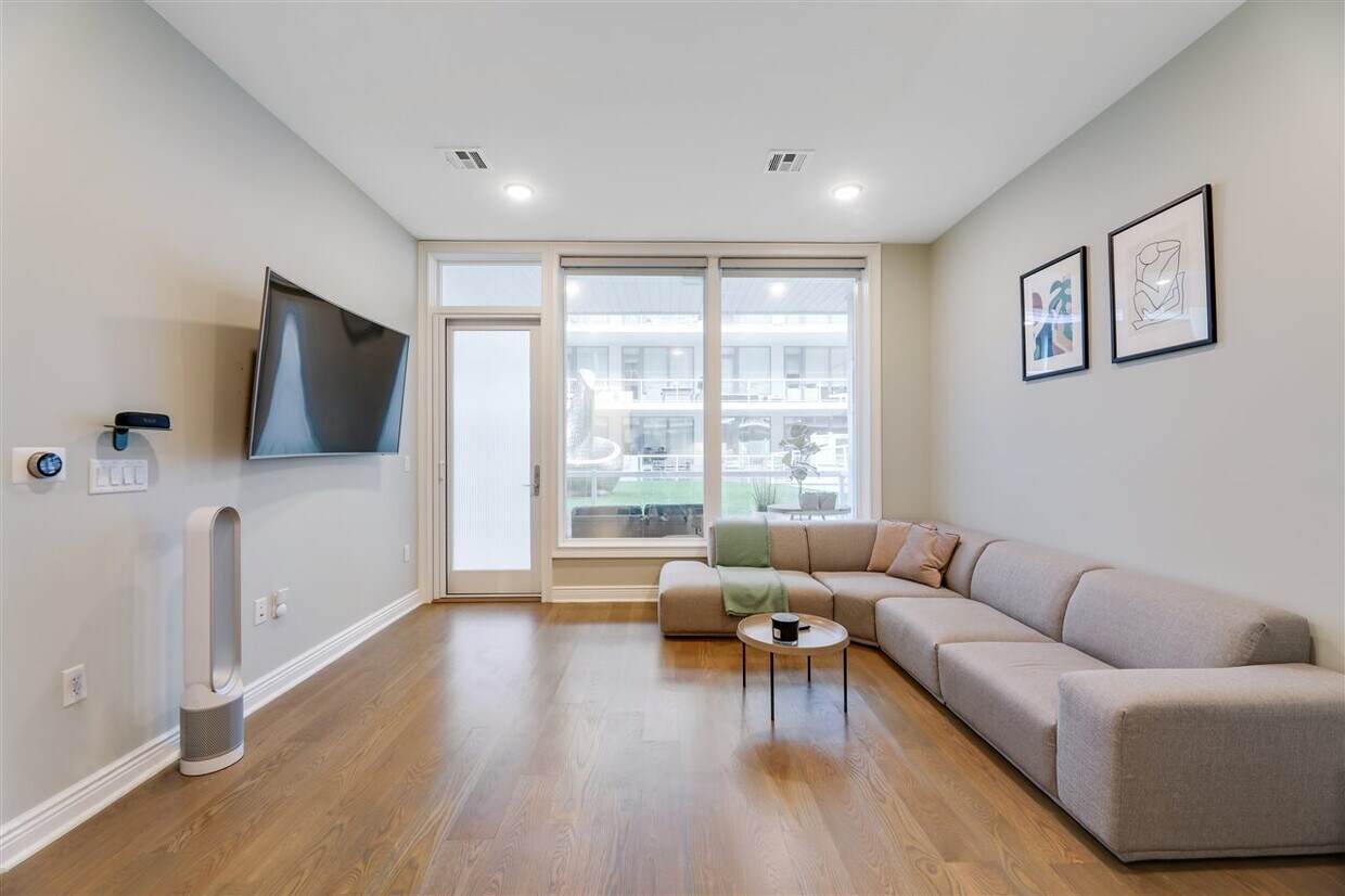 3 Somerset Ln Unit 305, Edgewater, NJ 07020 Condo for Rent in