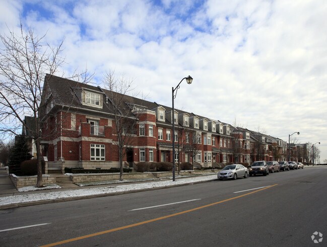 Photo principale - Port Credit Village
