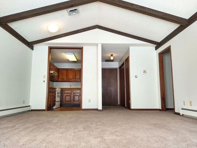 Foto del edificio - $1,195 | 1 Bedroom, 1 Bathroom Condo | Designed for Ages 55+ | Pet Friendly* | Available for Augu...