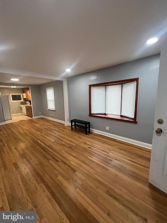 Foto del edificio - 2518 Linwood Rd