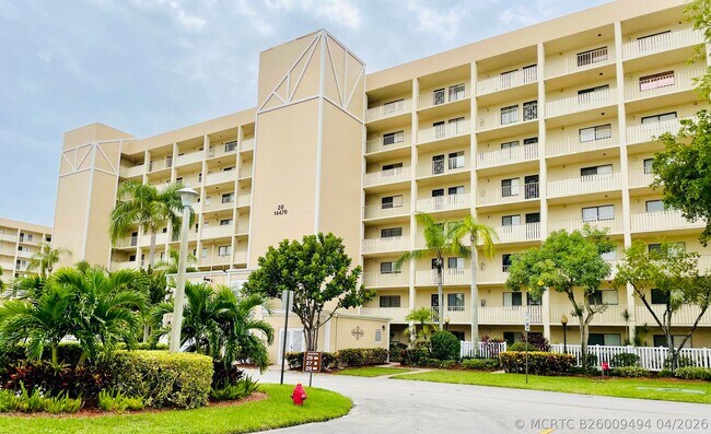 Building Photo - 14476 Amberly Ln