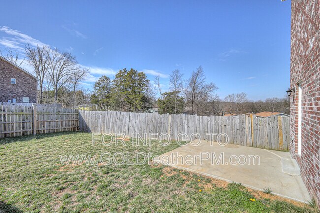 Building Photo - 1012 Trevino Pl