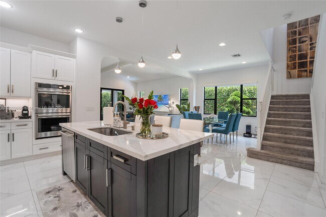 Foto del edificio - 908 SW 113th Way