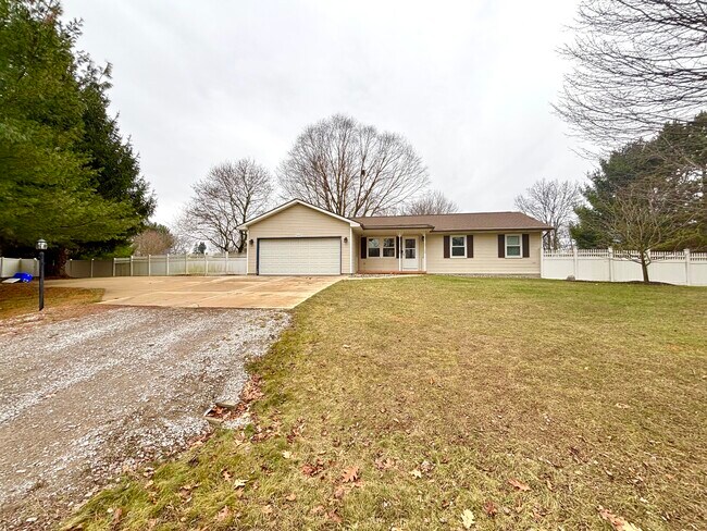 Foto del edificio - 3445 Dorothy Ln