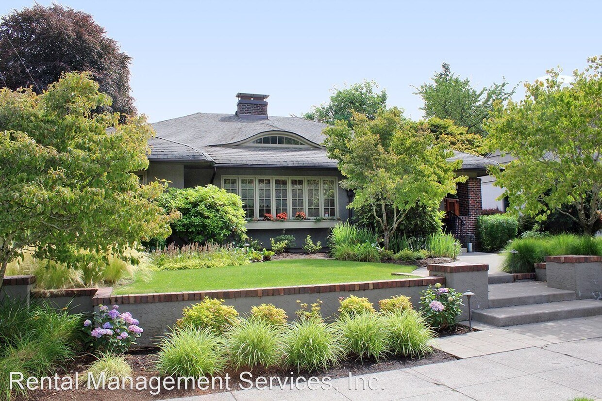 Primary Photo - 4 br, 4.5 bath House - 3104 NE US Grant Pl